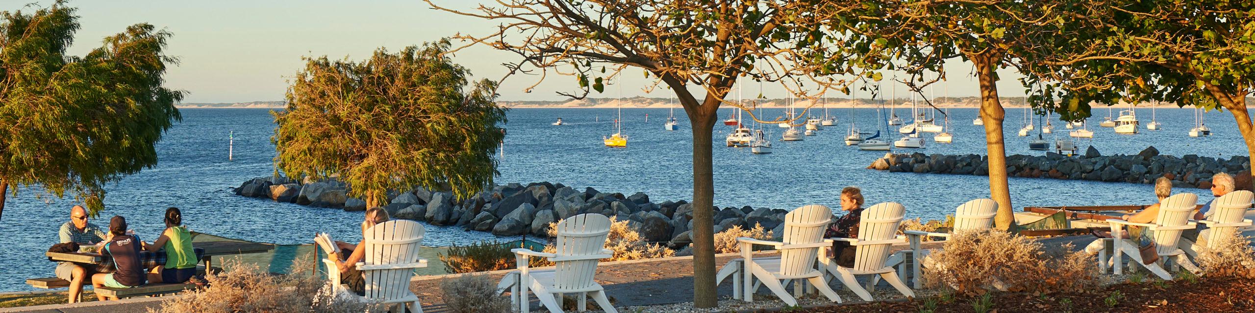 Live scaled aspect ratio 4 1 scaled